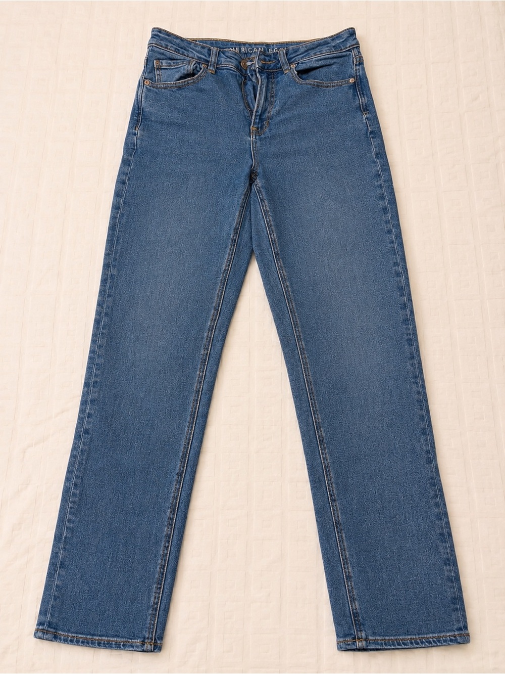 American Eagle Outfitters Women's Straight Leg Jeans - Medium Blue